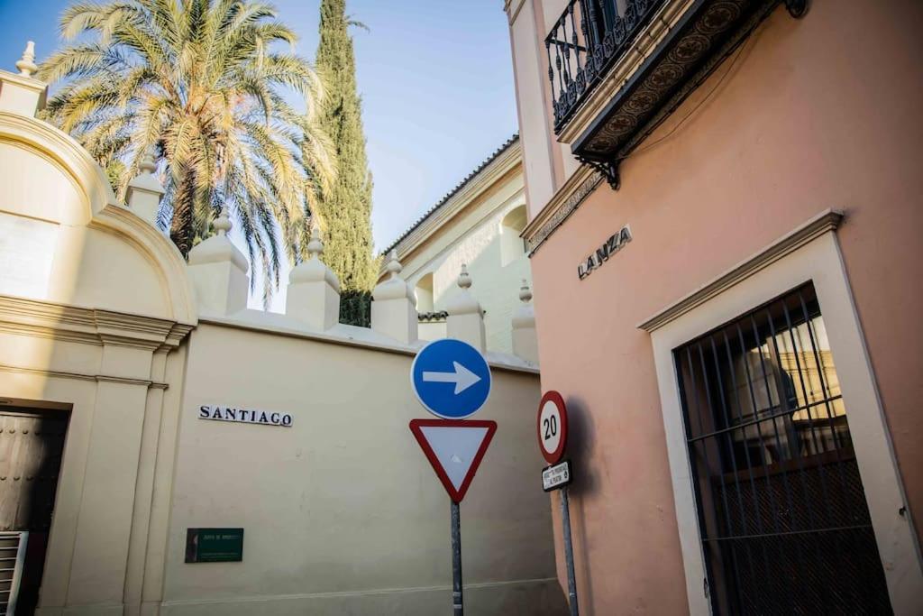 Apartament Imperial Center Seville New Management Since April Bagian luar foto